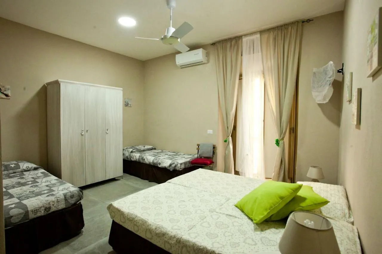** Bed & Breakfast B&B Cara Napoli Italy
